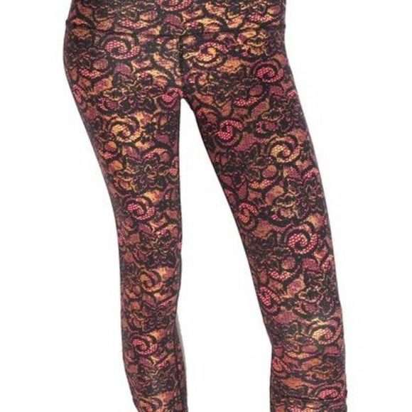 bodyrock Pants - Bodyrock Coral Lace Print Capri Legging Large NWT